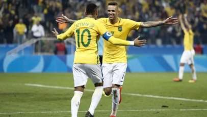 国足VS越南首发名单